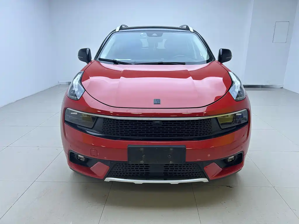 Lynk & Co 01 2017 2.0T Pro