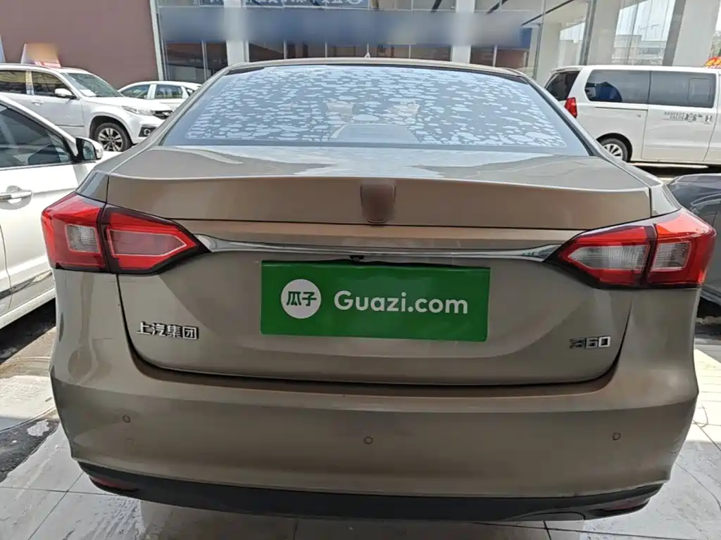 Roewe 360 — миниатюра 6