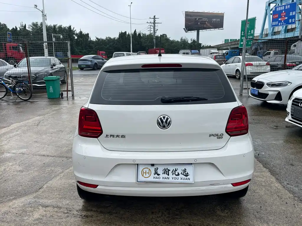 Volkswagen Polo — миниатюра 7