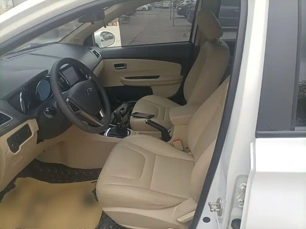 Chery E3 — миниатюра 15