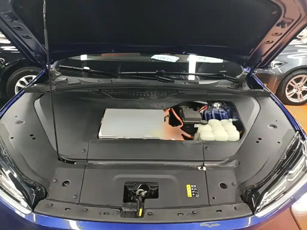 NIO EC6 — миниатюра 20