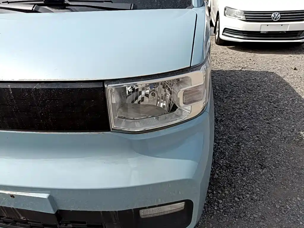 Wuling MINIEV — миниатюра 24