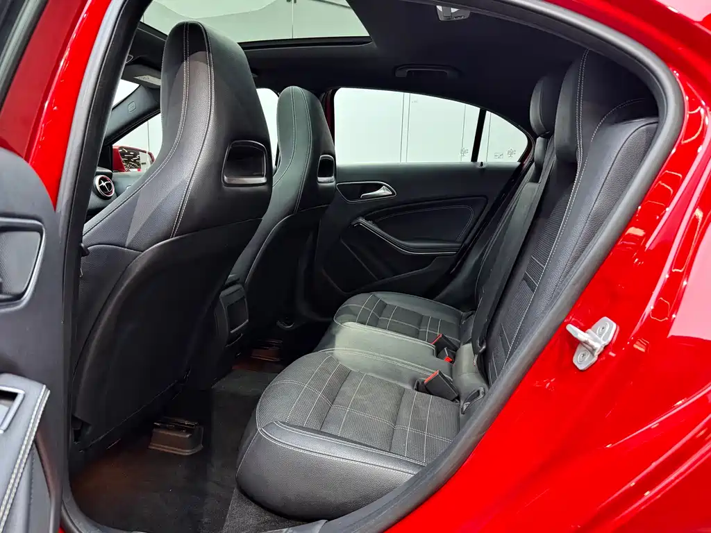 Mercedes-Benz A-Class A 2016 A 200 Fashion