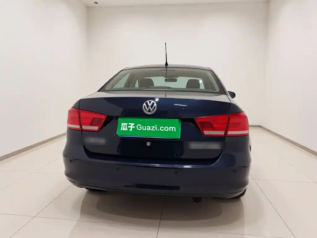 Volkswagen Santana — миниатюра 5