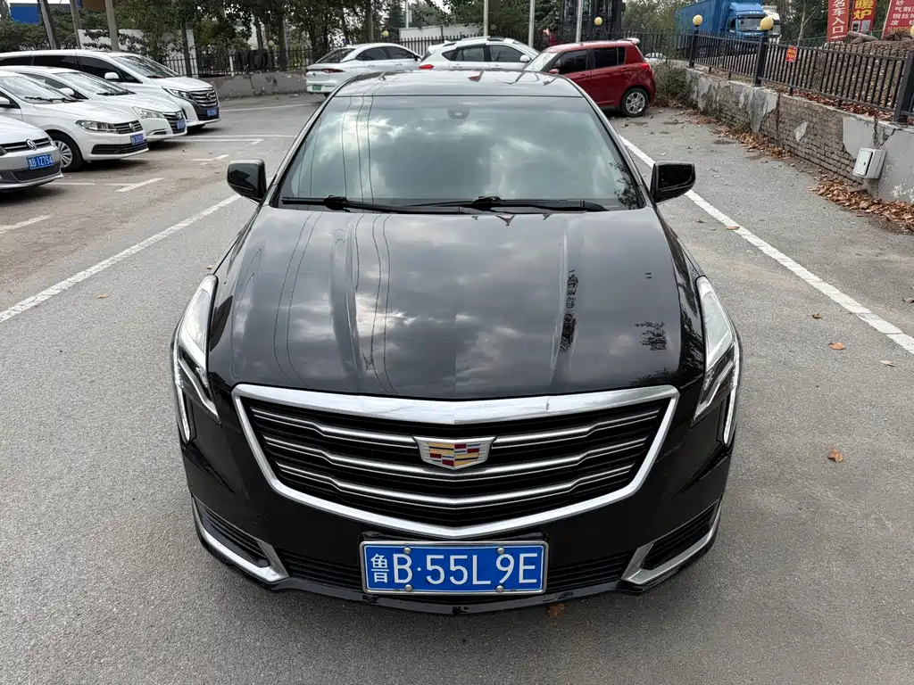 Cadillac XTS — миниатюра 2