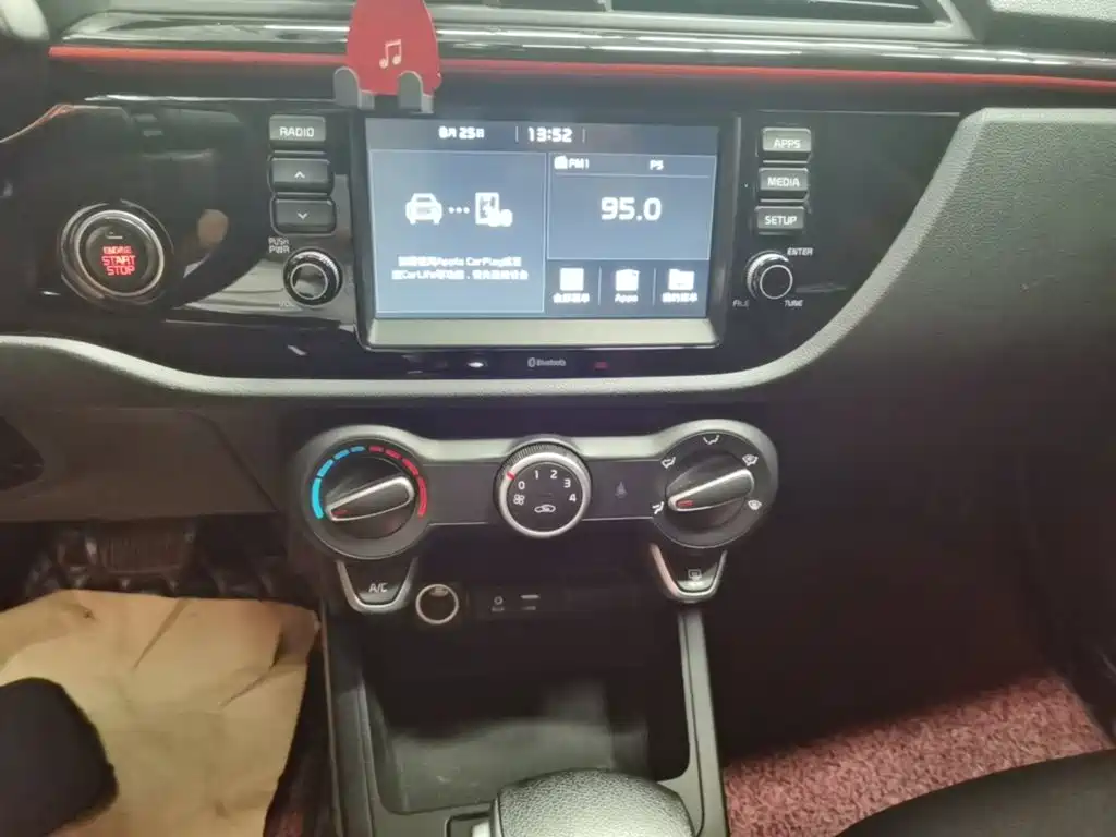 Kia KX Cross — миниатюра 13