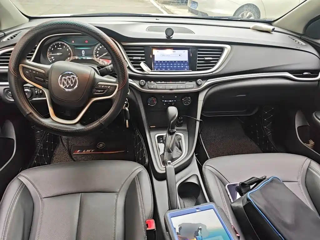 Buick Excelle — миниатюра 10