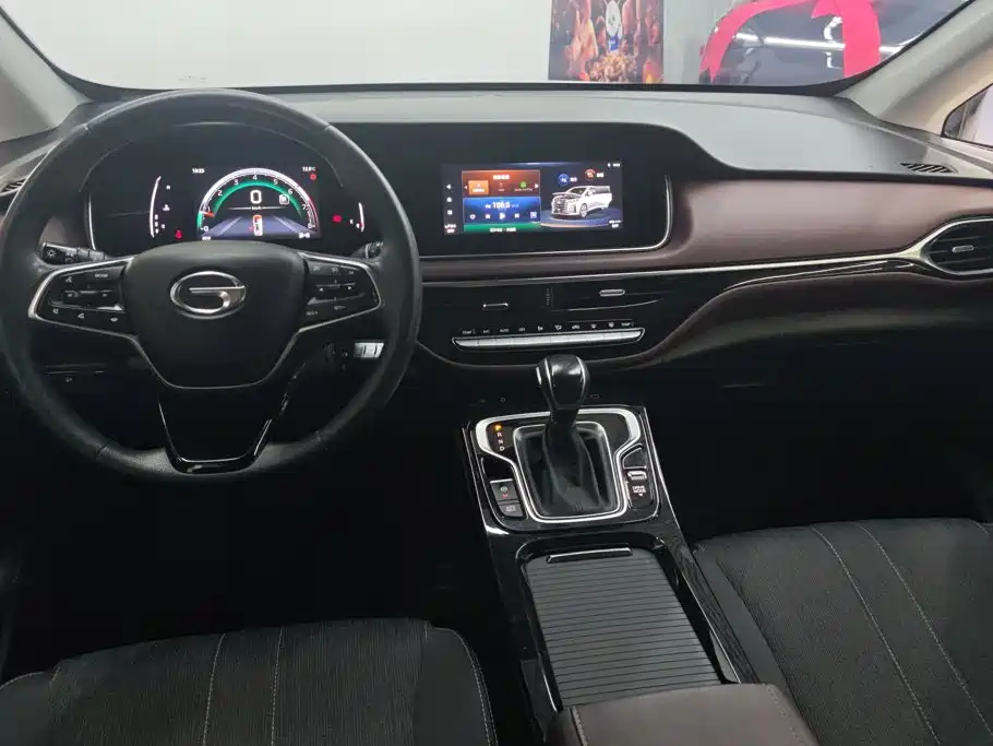 GAC Trumpchi M6 2023 — фото 12