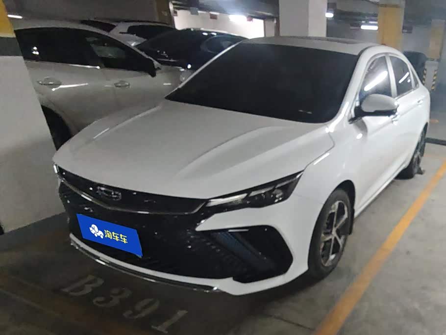 Geely Emgrand L 1.4 л 2022 г. Белый, пробег 14200 км