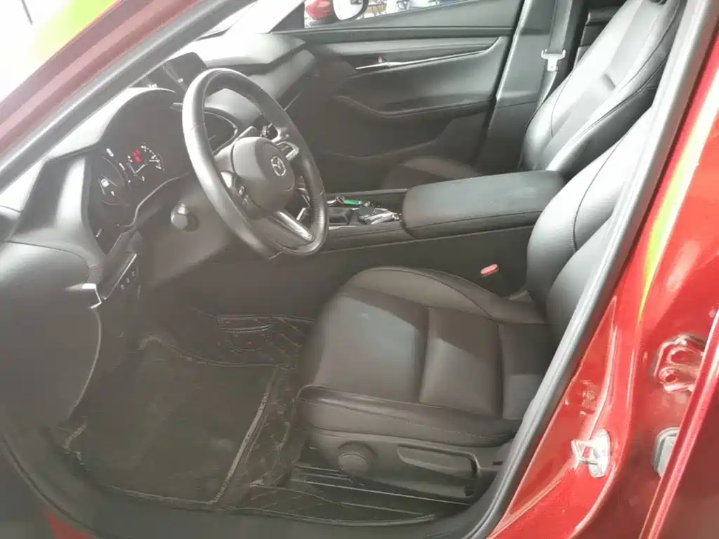 Mazda 3 Axela — миниатюра 15
