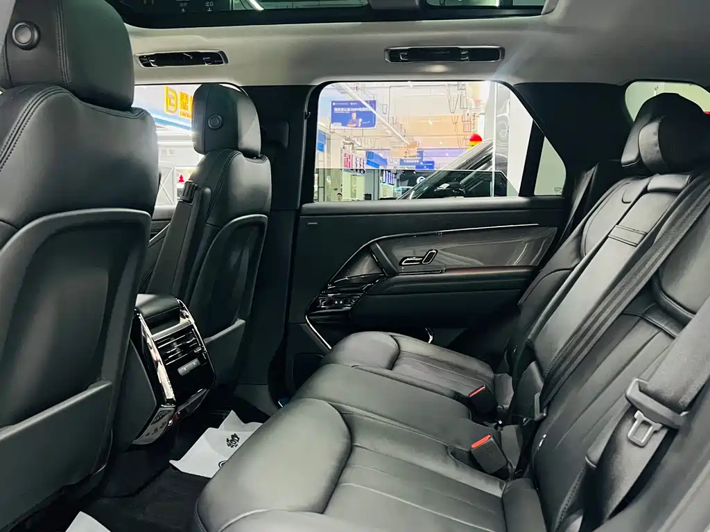 Land Rover Range Rover Sport 2023 360PS S