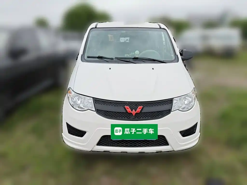 Wuling Hongguang — миниатюра 2