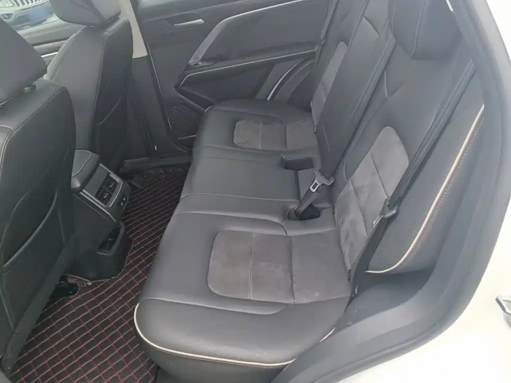 Haval H6 2023 — фото 16
