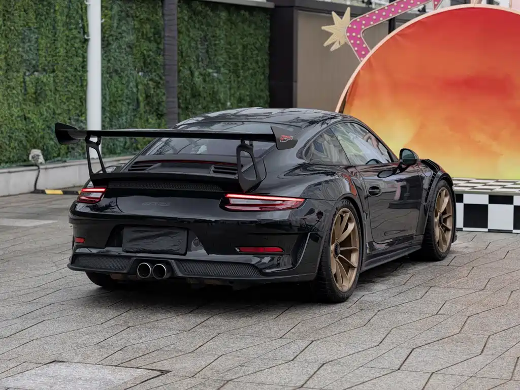 Porsche 911 2018 GT3 RS 4.0L