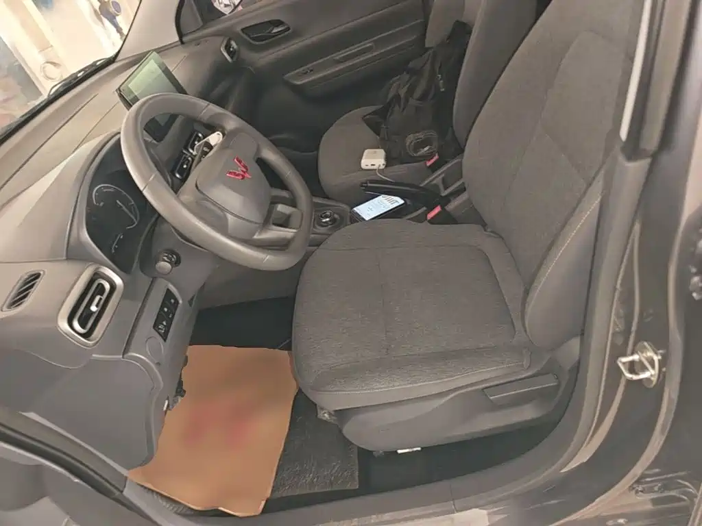 Wuling Hongguang EV — миниатюра 15