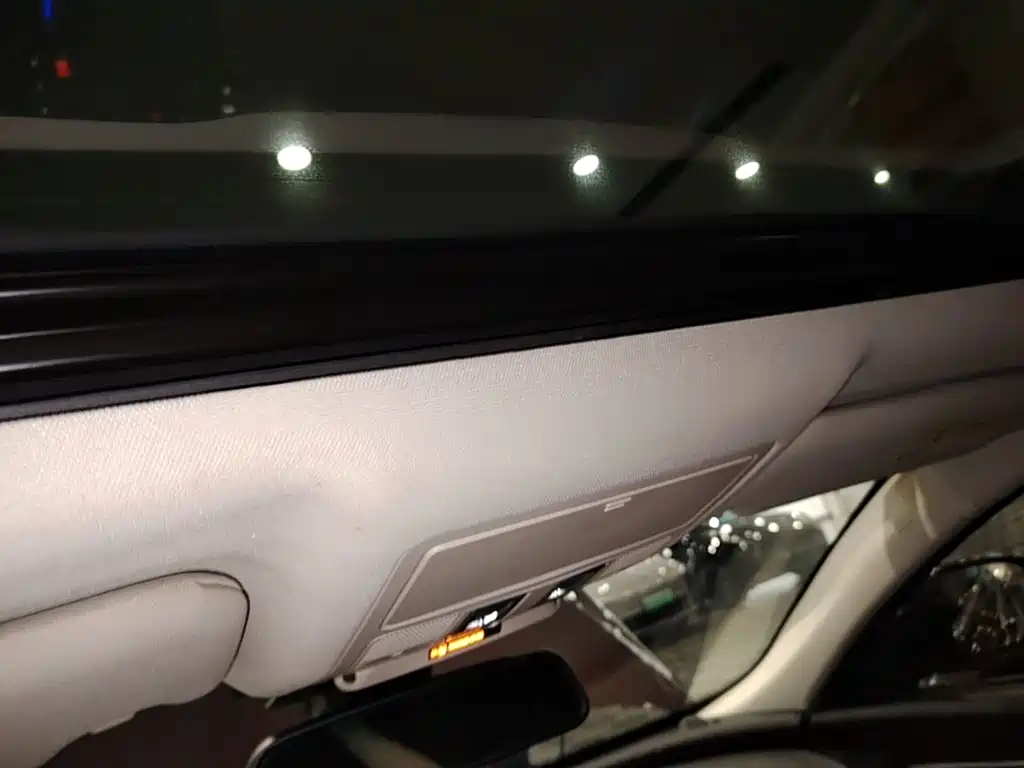 Jaguar XFL — миниатюра 18