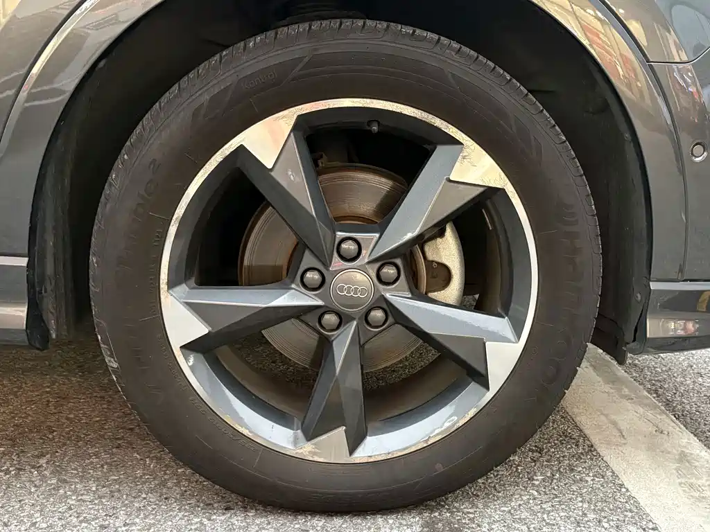 Audi Q3 — миниатюра 15