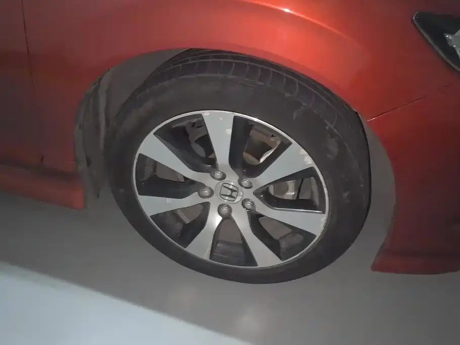 Honda Jade — миниатюра 6