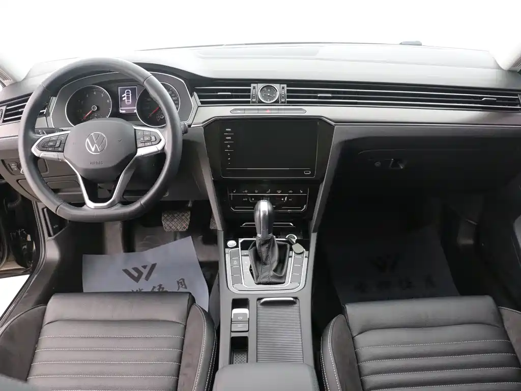Volkswagen Magotan 2020 330TSI DSG Lead