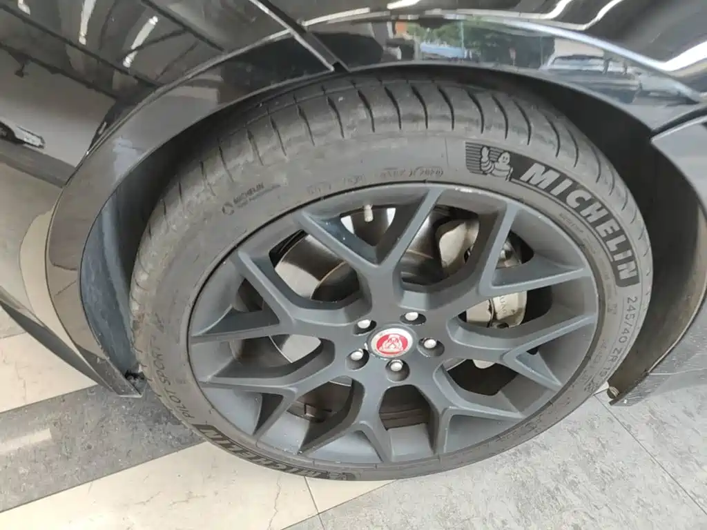 Jaguar F-TYPE — миниатюра 23