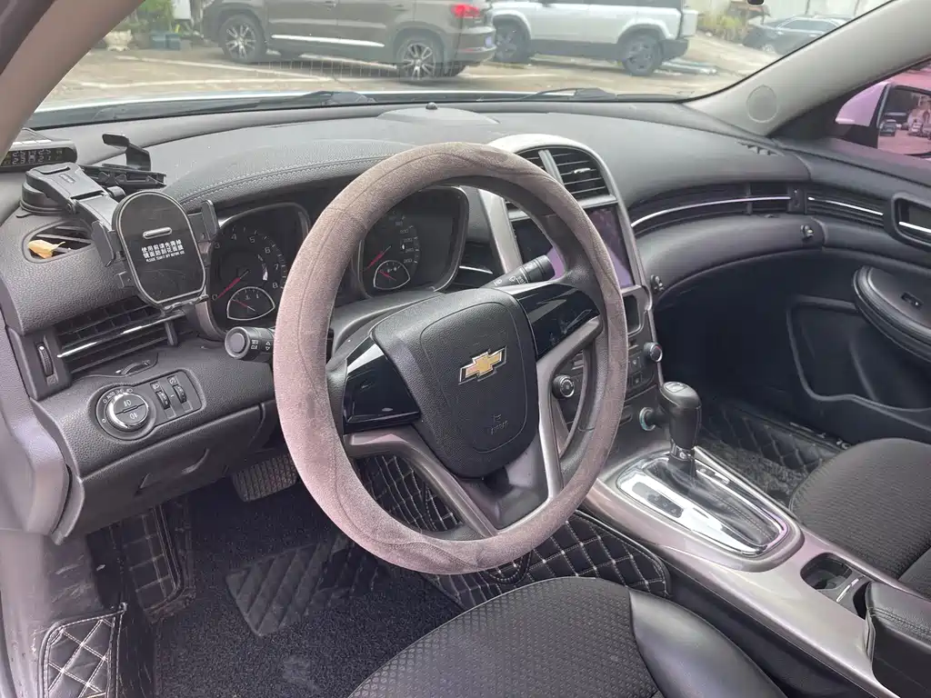 Chevrolet Malibu — миниатюра 6