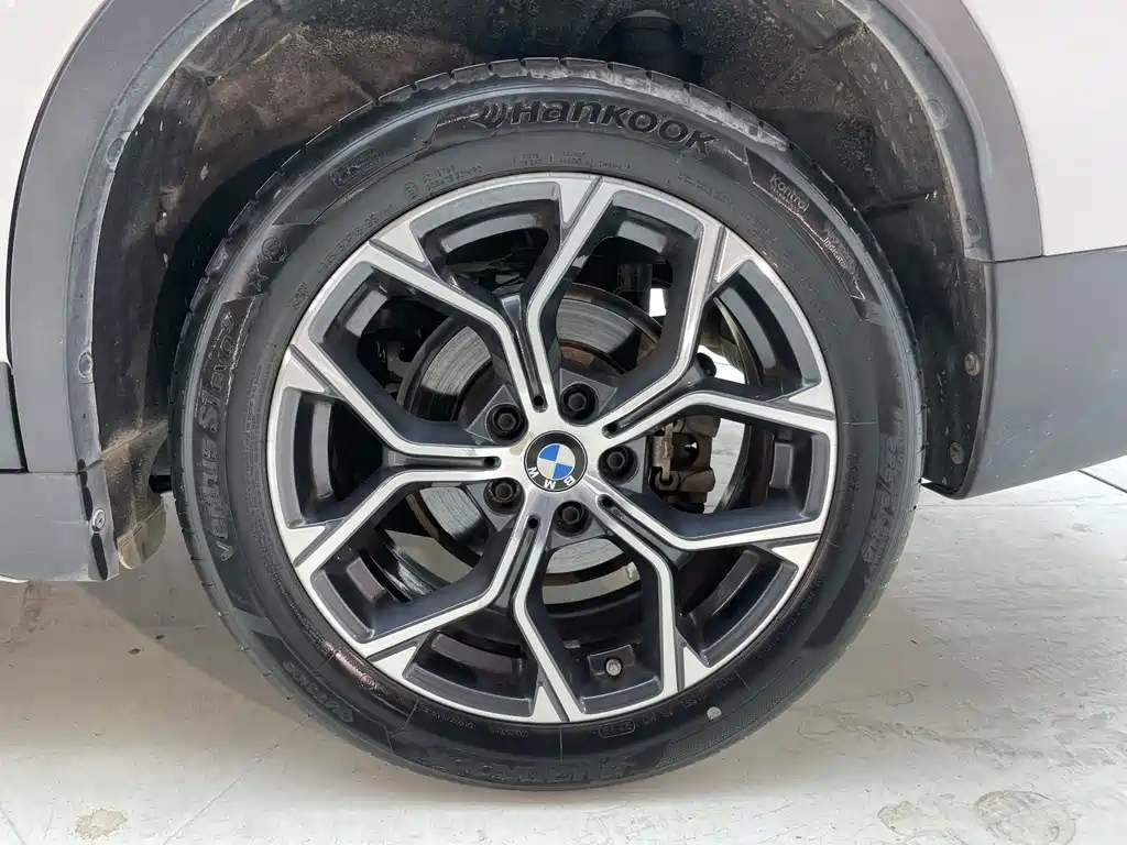 BMW X1 — миниатюра 13