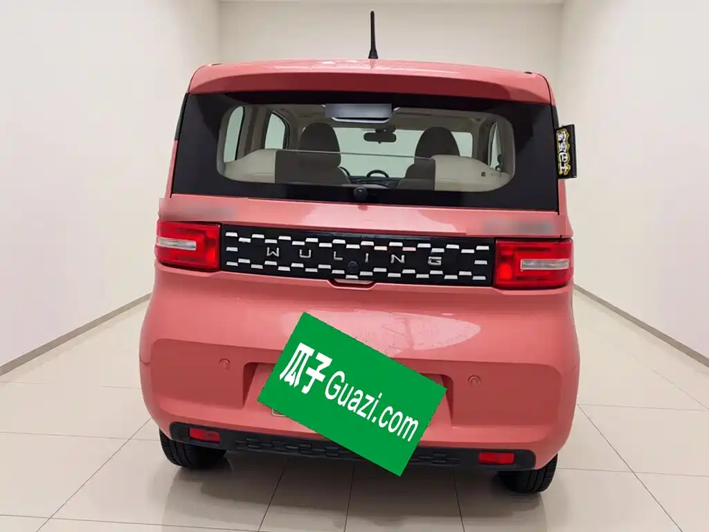 Wuling MINIEV — миниатюра 5