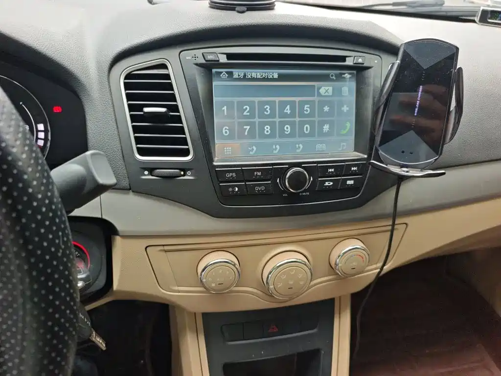 Roewe 350 — миниатюра 14