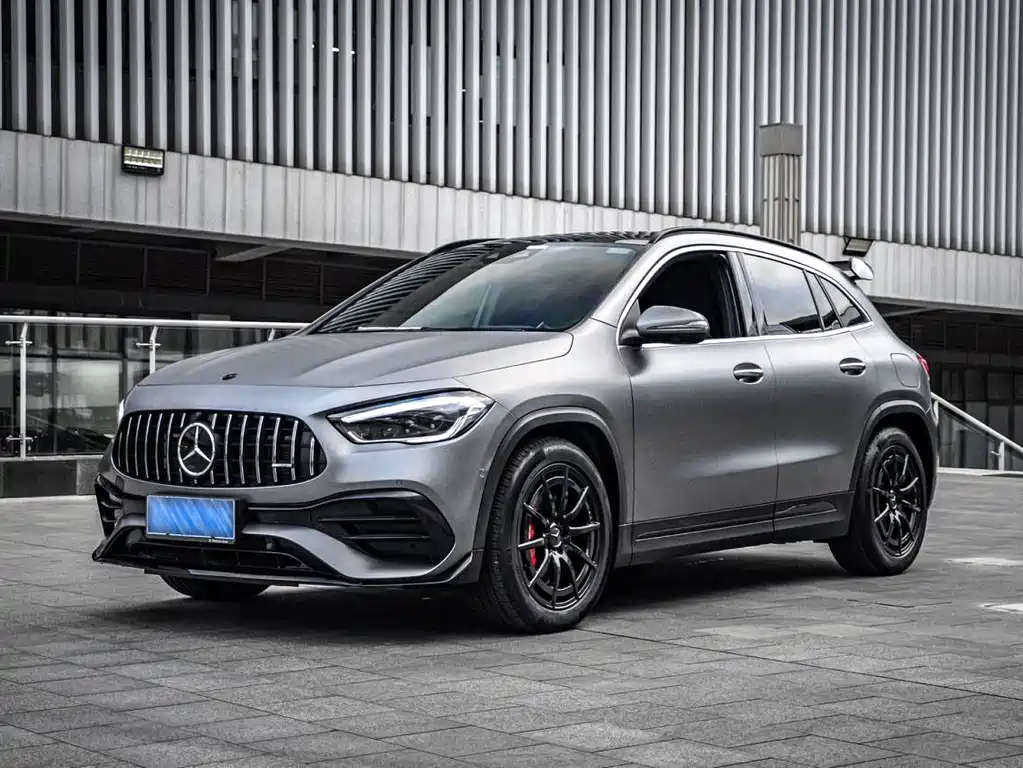 MERCEDES-BENZ GLA AMG
