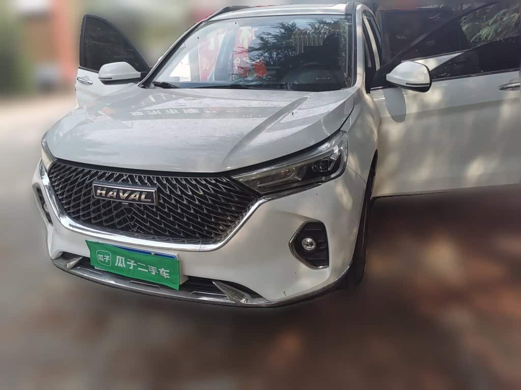 Haval Haval M6 1.5 л 2021 г. Белый, пробег 27599 км