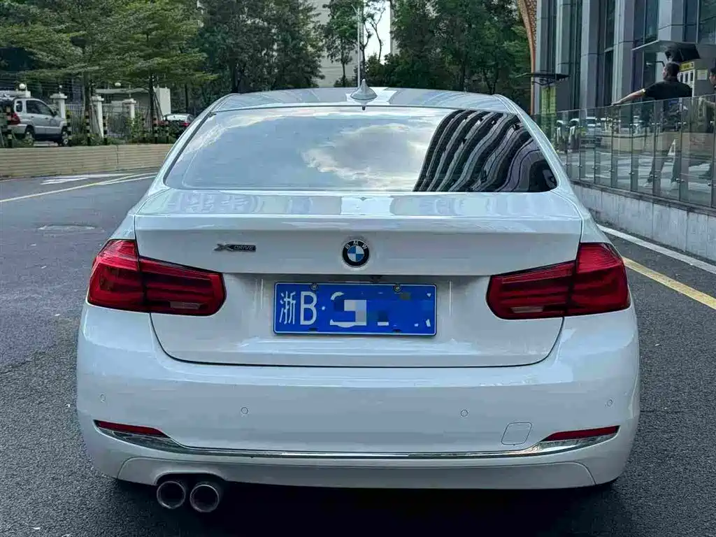 BMW 3 Series — миниатюра 5