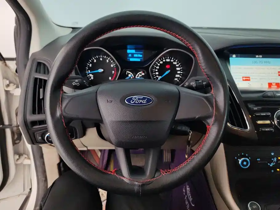 Ford Focus — миниатюра 15