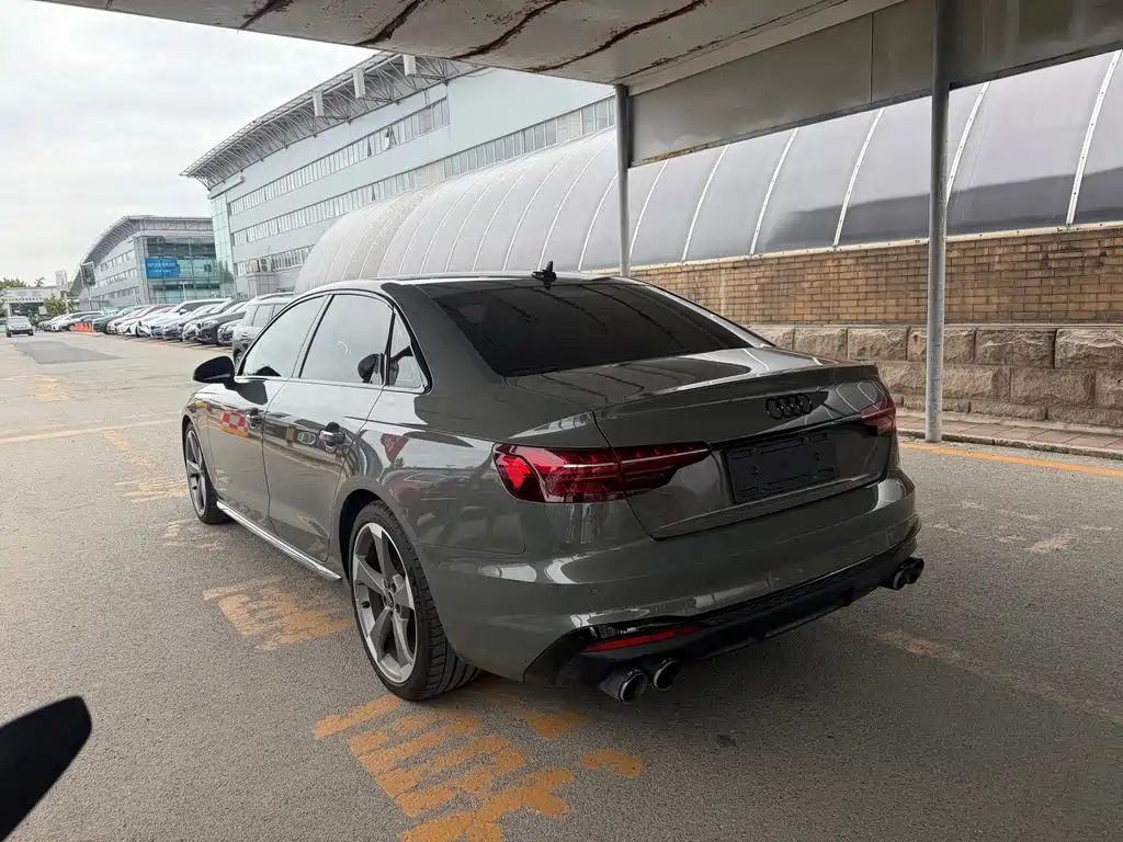 Audi S4 — миниатюра 6