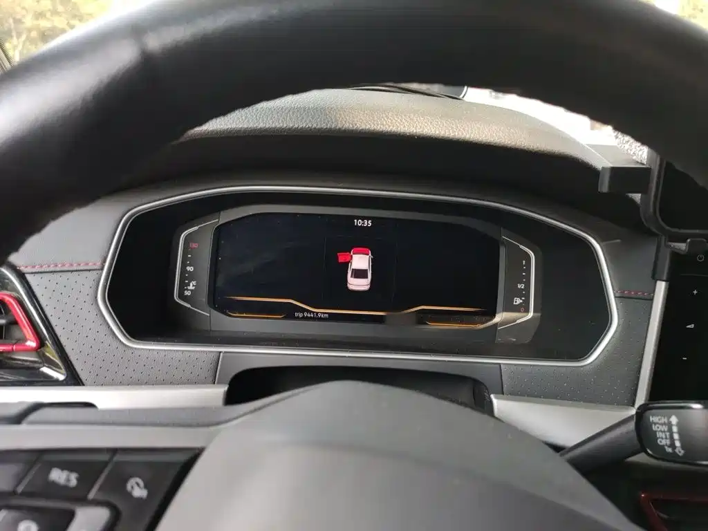 Volkswagen Lavida — миниатюра 4