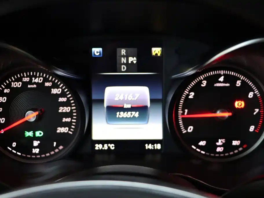 Mercedes-Benz C-Class — миниатюра 20