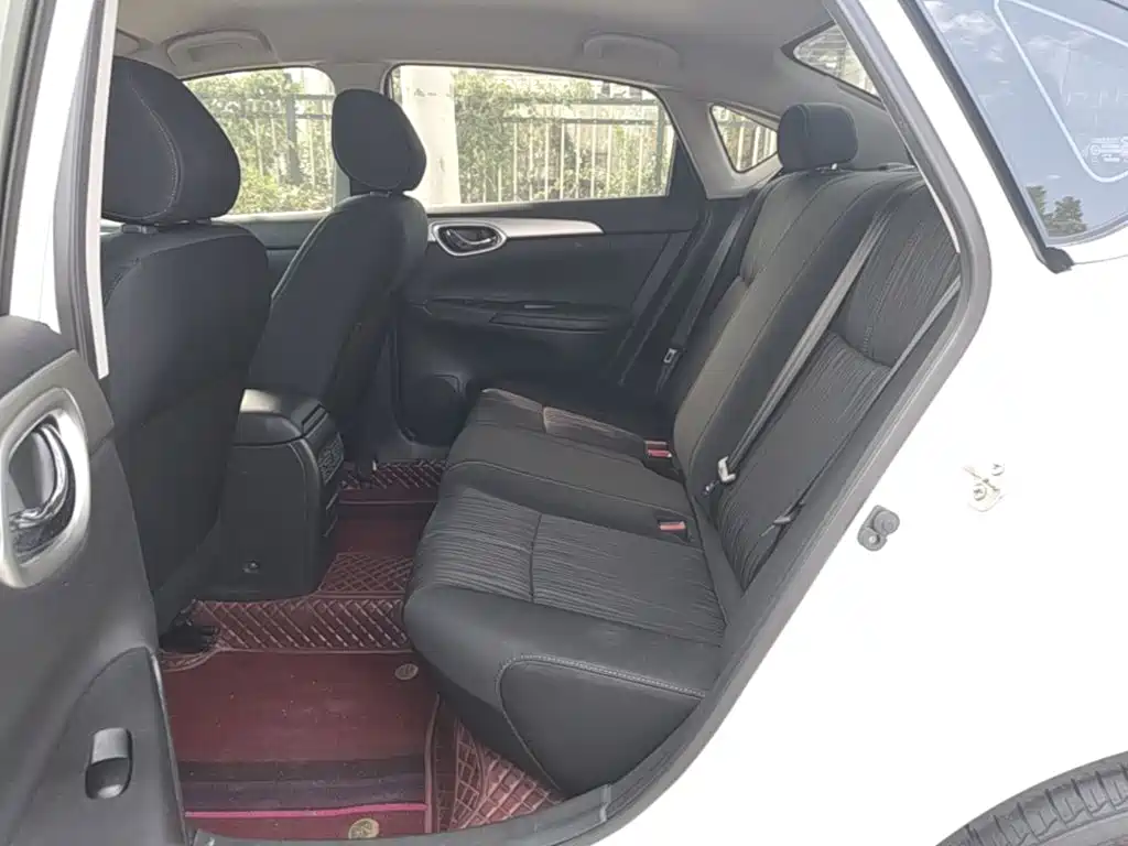 Nissan Sylphy — миниатюра 17
