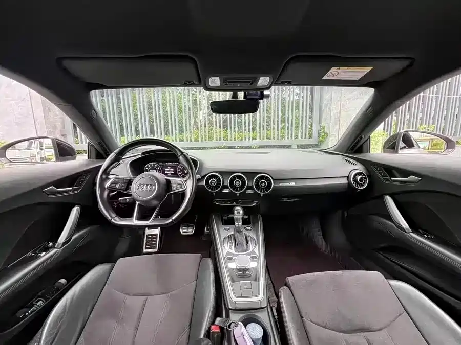 Audi TT — миниатюра 5