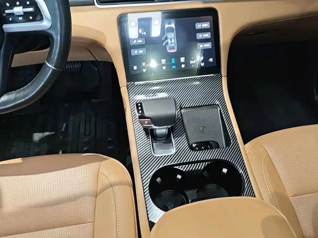 Li Auto Li ONE — миниатюра 14