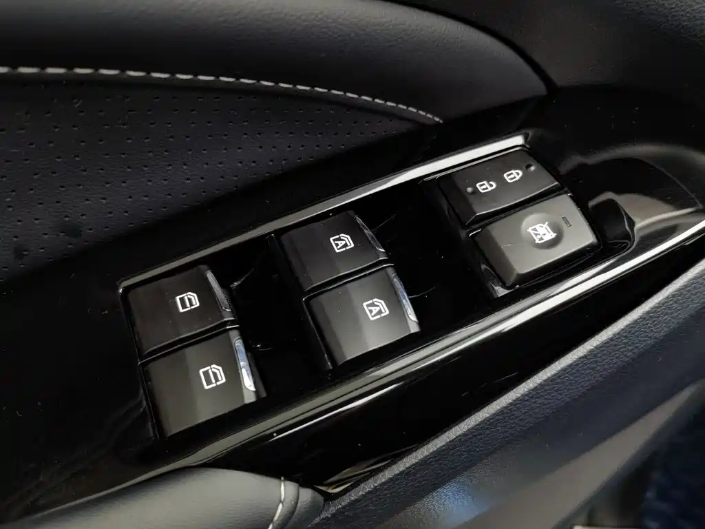 GAC Motor Trumpchi M8 — миниатюра 9