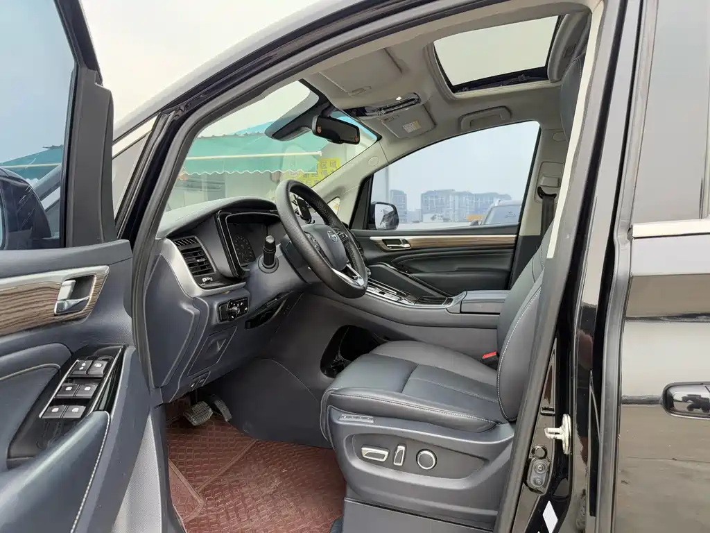 GAC Motor Trumpchi M8 — миниатюра 6