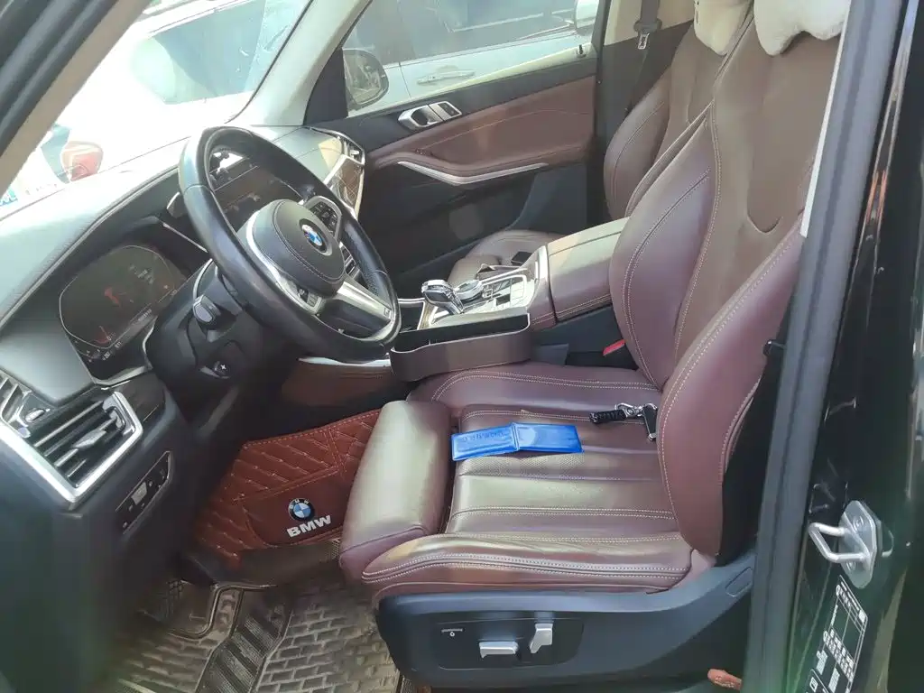 BMW X5 (Import) — миниатюра 8