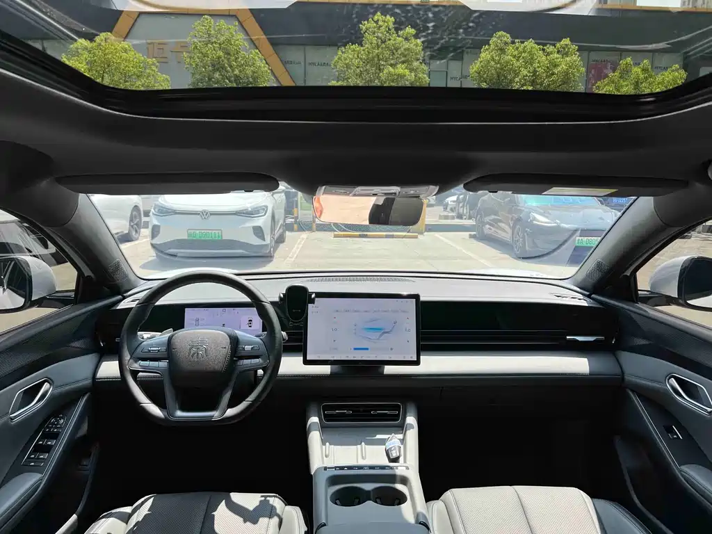 BYD Qin L L 2025 EV 470KM Lead
