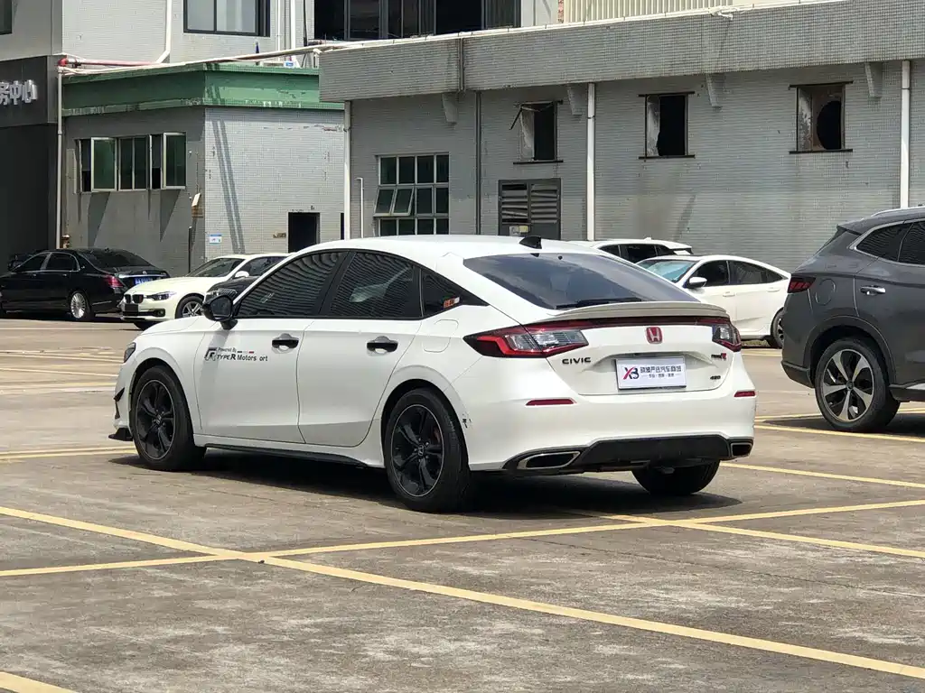 Honda Civic — миниатюра 17