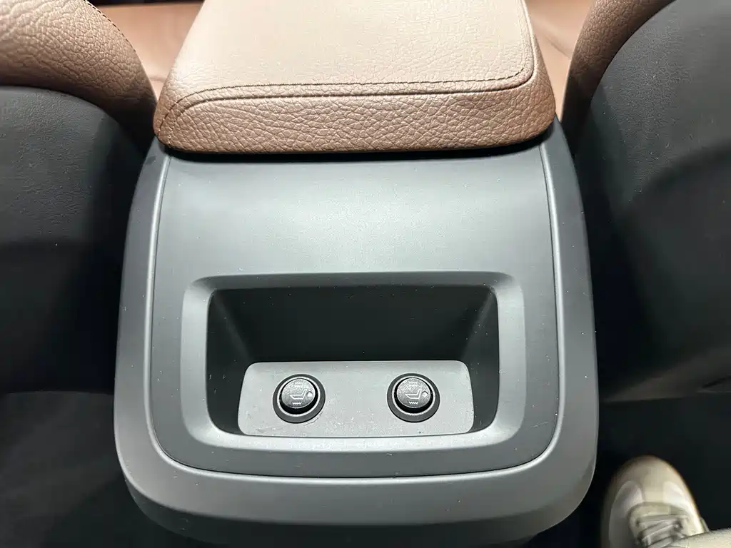 Volvo XC60 — миниатюра 16