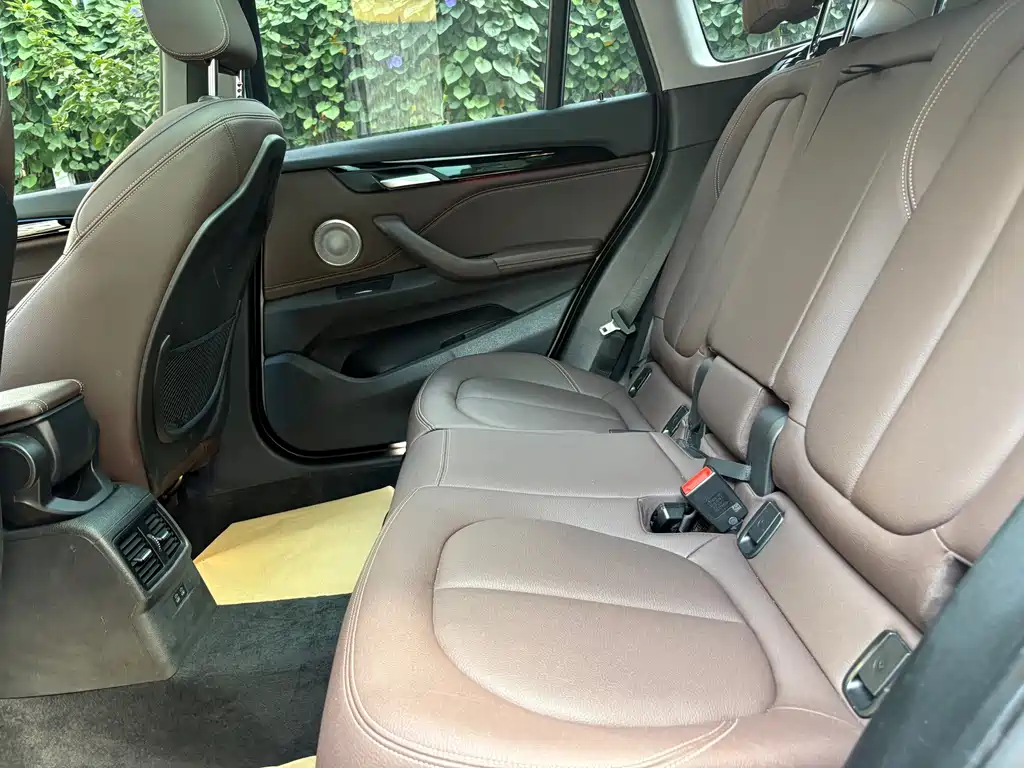 BMW X1 — миниатюра 8