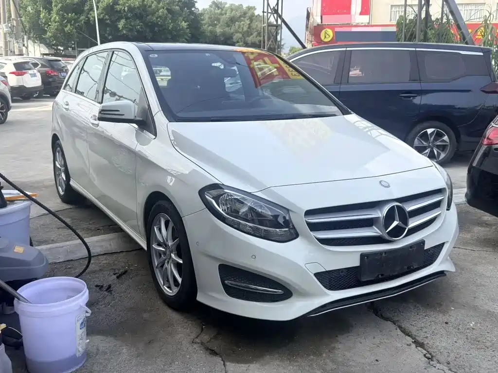Mercedes-Benz B-Class — миниатюра 2