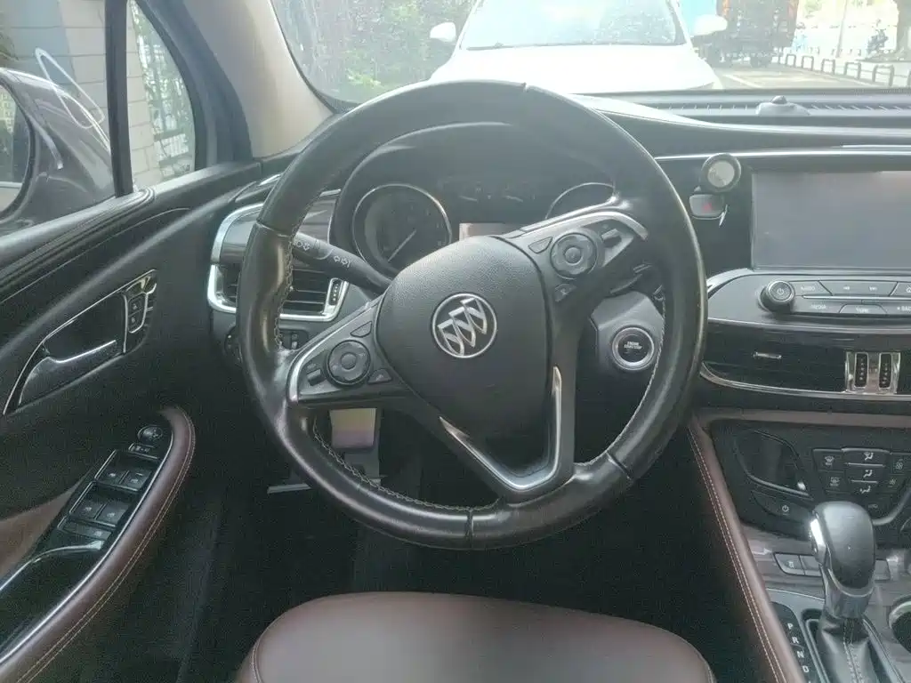 Buick Envision Plus — миниатюра 11