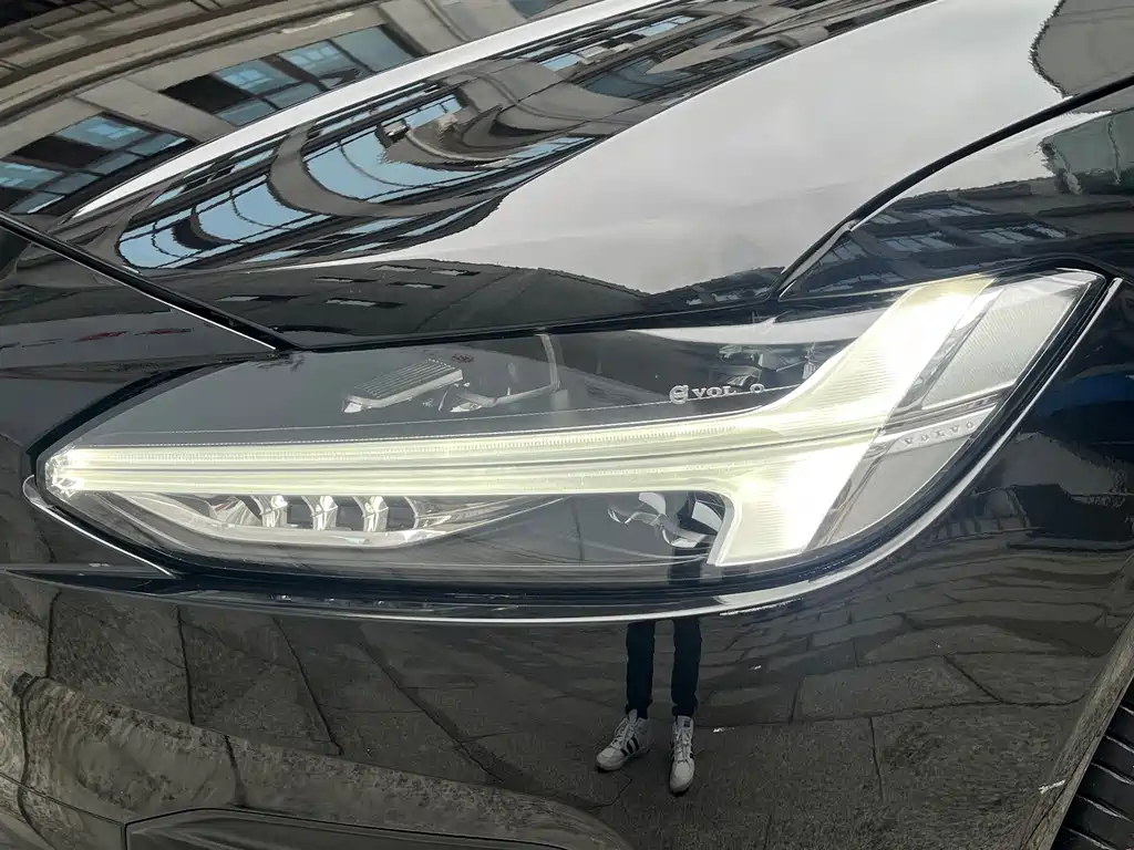Volvo S90 2023 — фото 21