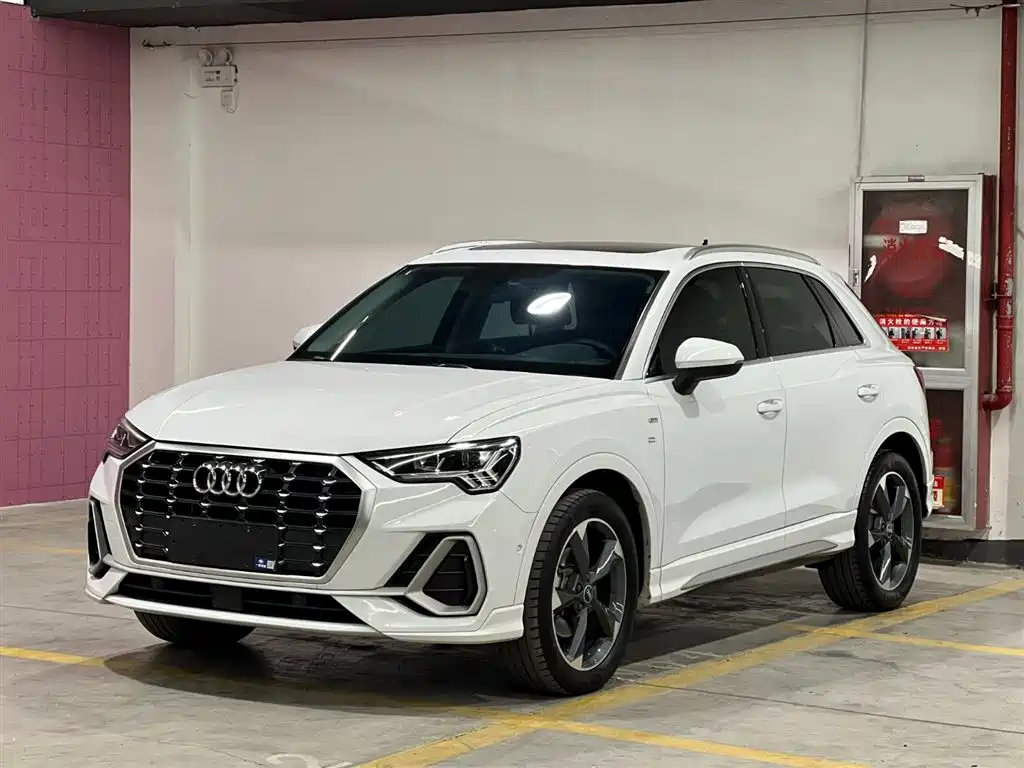 Audi Q3 2022