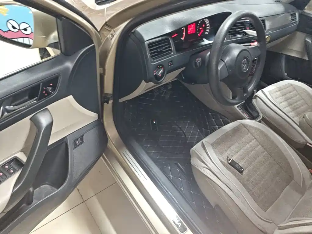 Volkswagen Santana — миниатюра 16